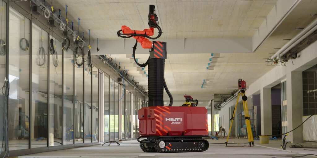 Robot de forage Hilti compatible BIM pour plafonds MEP